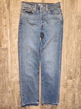 Levi’s Wedgie Straight 27x28 High Rise Jeans Distressed Button Fly Butt Lifting